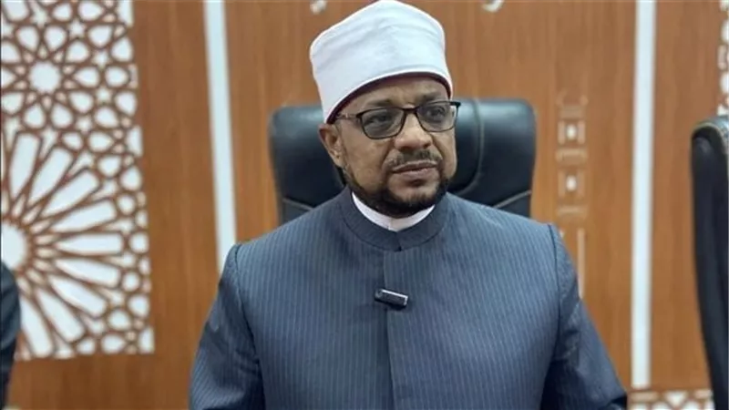 أمين البحوث الإسلامية يهنئ الشيخ أيمن عبد الغني بوكالة الأزهر