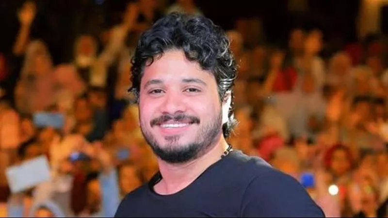 مصطفى حجاج يشيد بموهبة الشاعر مصطفى حدوتة في الكتابة 