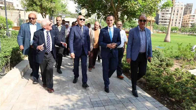 وفد «الأغا خان» يزور حديقة الأزبكية لدراسة تجربة الإدارة والتشغيل 