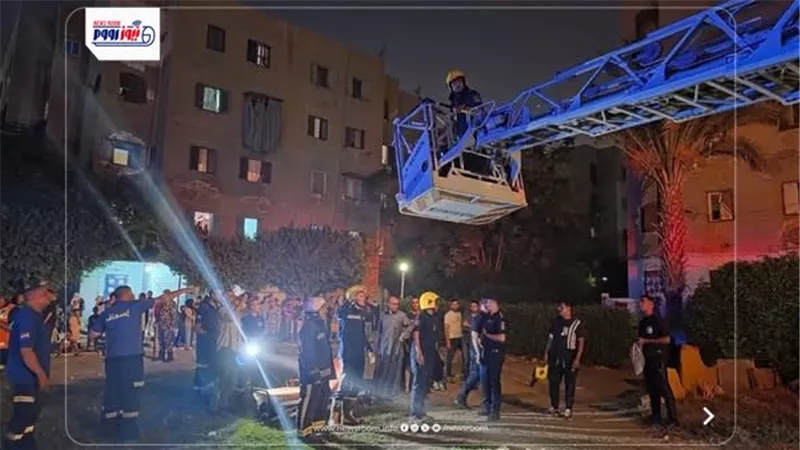 انهيار مفاجئ لسلم داخلي بعقار في 6 أكتوبر.. وإخلاء السكان دون إصابات