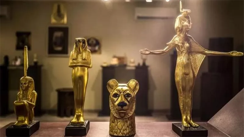 الولايات المتحدة تعلن مصادرة 14 قطعة أثرية مصرية نادرة مهربة