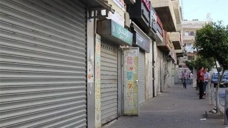  تحرير 135 مخالفة لمحال خالفت مواعيد الغلق خلال 24 ساعة