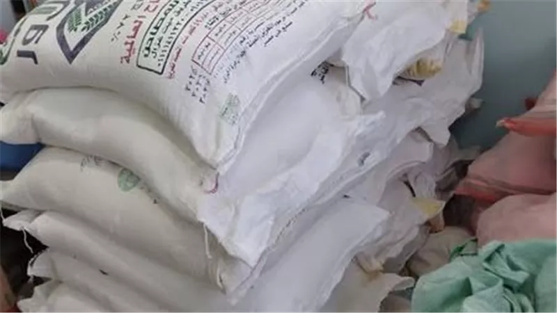 خلال حملات تموينية.. ضبط 11 طن دقيق مدعم قبل بيعها في السوق السوداء