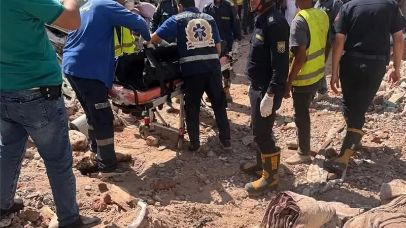 بعد 5 أيام.. العثور على جثة ضحية جديدة تحت أنقاض مصنع المحلة المحترق