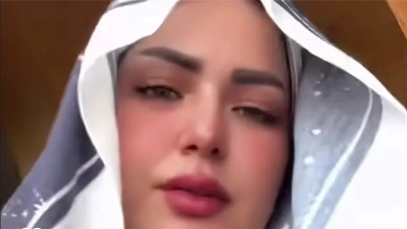 سما المصري من داخل مسجد السيدة نفيسة: «مدد يا آل البيت» 
