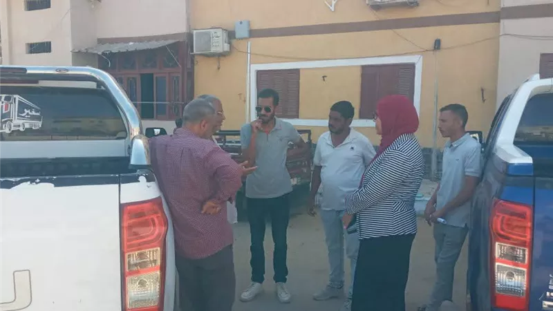 متابعة ميدانية لأعمال التطوير ورفع كفاءة المرافق بحي الأربعين في السويس