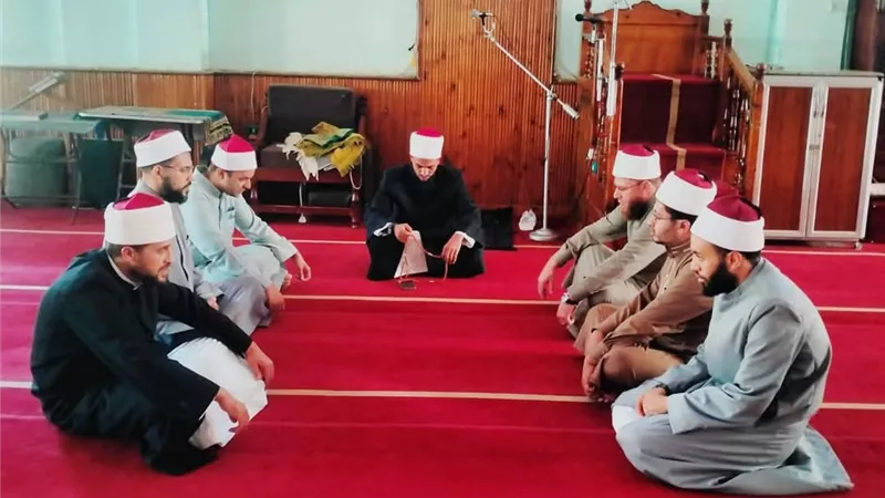مساجد السويس تصدح بالمقارئ القرآنية للأئمة غير الأعضاء بالأوقاف 