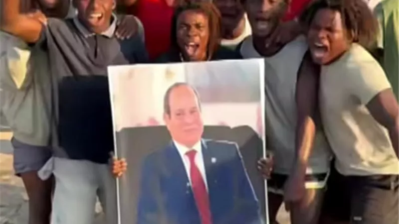 السيسي يظهر في فيديو لفرقة زنجبارية.. حضور لافت يثير تفاعل واسع|صور وفيديو