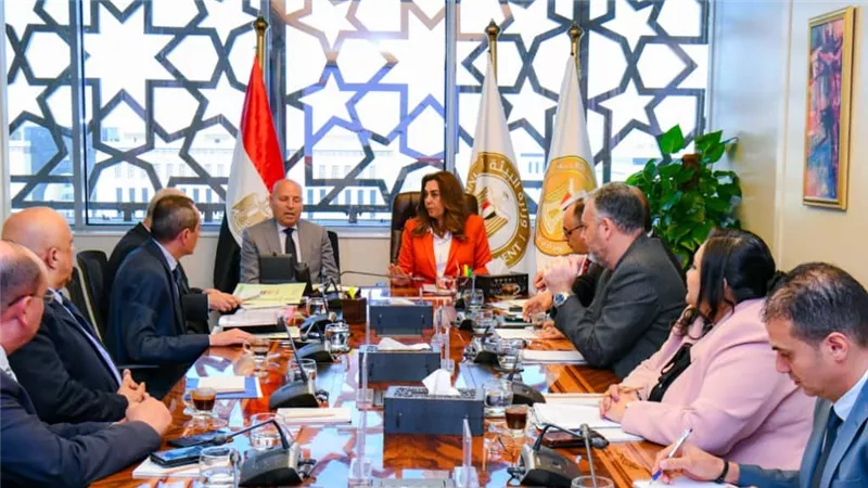 الحكومة تبحث نقل مجزر البساتين لمدينة 15 مايو و تحويل المخلفات لطاقة وأسمدة