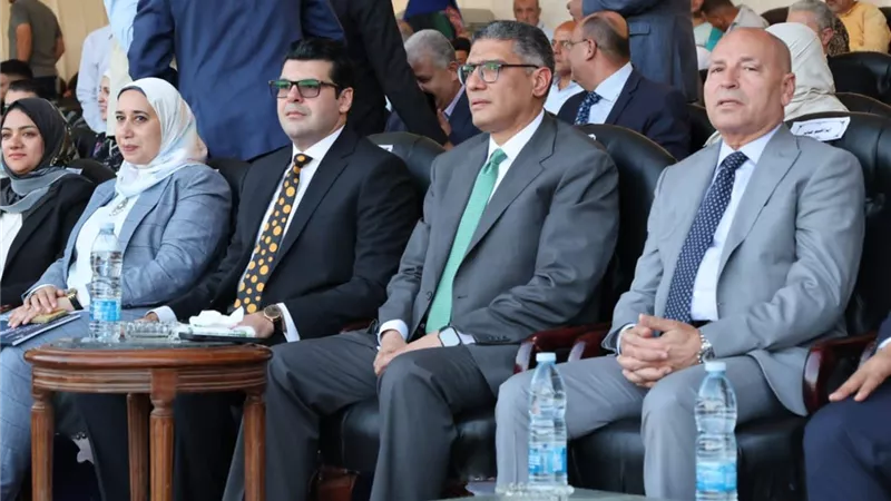محافظ الجيزة يشهد انطلاق فعاليات مهرجان الخيول العربية الأصيلة بالشرقية