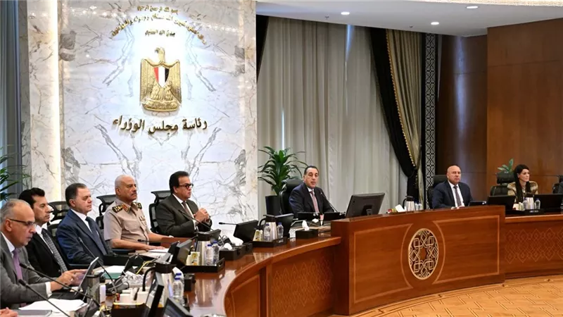 مدبولي: الصحة والتعليم وحياة كريمة في صدارة أجندة أولويات عمل الحكومة 