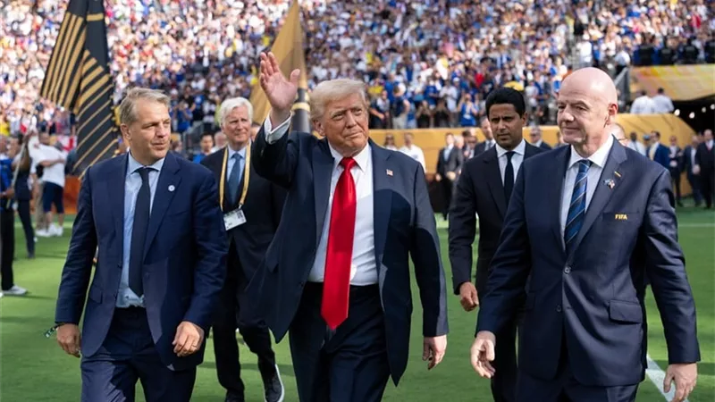 فيفا ترد على ترامب: كرة القدم أكبر من كل رؤساء العالم