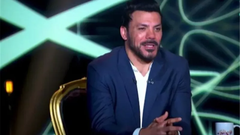 عمرو زكي: حادثه الساحل الشمالي اثرت عليا مادياً ونفسياً .. ووفاة والدي صدمني