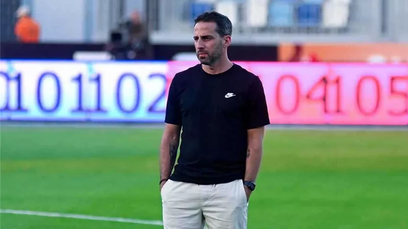  الزمالك يرفض رحيل محمد عواد.. وينفي وجود خلافات مع فيريرا