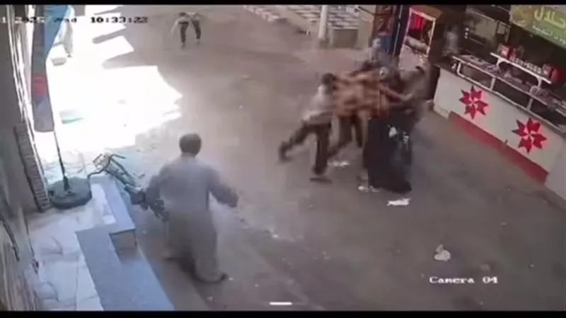 بعد نشر «نيوز رووم».. القبض علي صاحب فيديو ضرب الطالبة الأزهرية