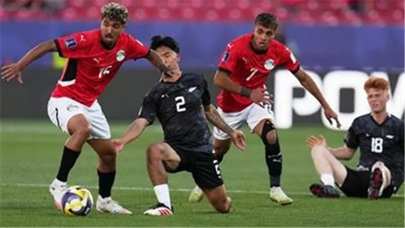 في إنتظار المعجزة.. تعقد موقف منتخب مصر في مونديال الشباب بعد ضياع هدية المغرب