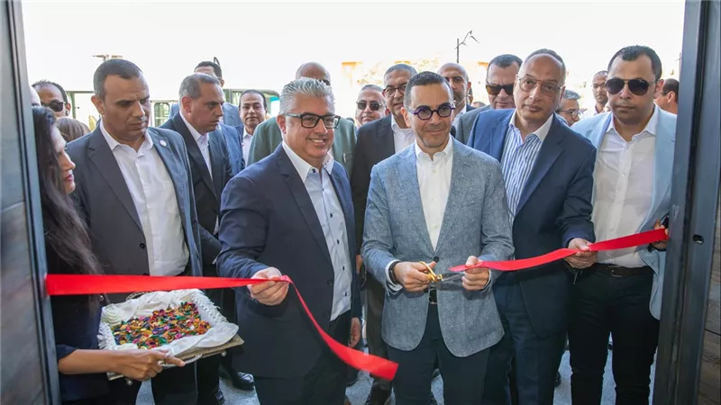 وزير الاستثمار يفتتح المرحلة الثانية للمعامل المركزية الصناعية بميناء السخنة