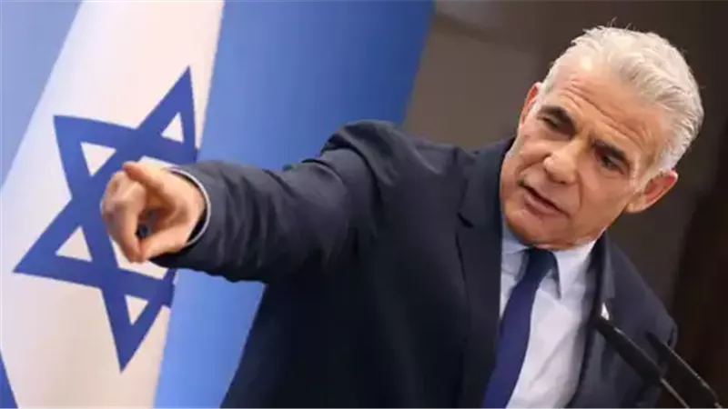 يائير لابيد: الاتفاق الأمريكي الإيراني كارثة كبرى وغيابنا عنه يعكس فشل نتنياهو
