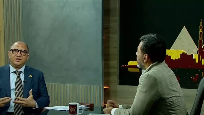 طارق عبد العظيم: حديد التسليح يواجه خطر الانهيار وأزمة البليت تهدد الصناعة 