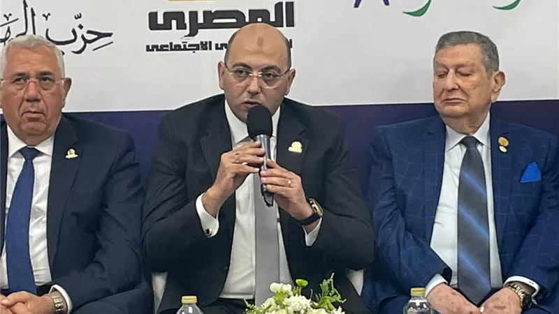 العطيفي: تشكيل لجنتين قانونية وإعلامية لدعم عمل القائمة الوطنية للبرلمان