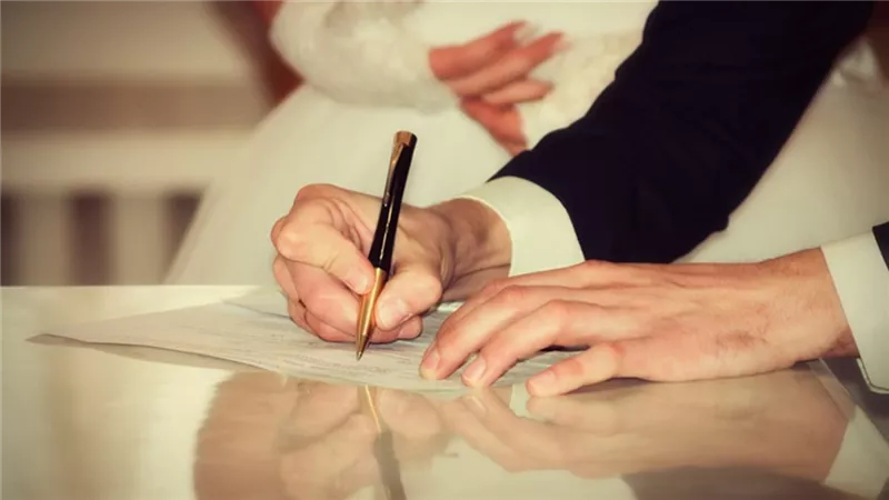 هل يجوز الزواج العرفي للحصول على المعاش؟.. أمين الفتوى يجيب