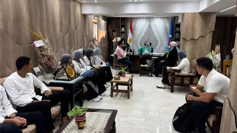 مديرية شباب السويس تستقبل طلاب كلية التربية الرياضية للتدريب العملي