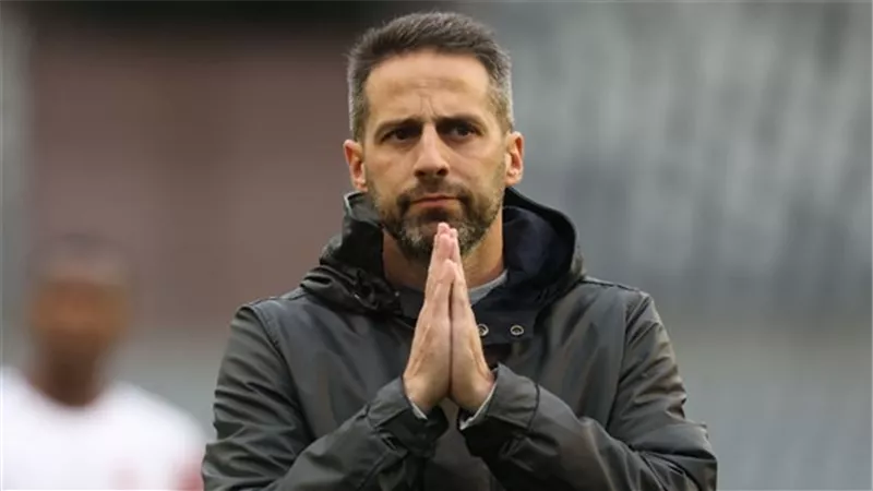 بعد الإطاحة بفيريرا.. مدرب جديد يقود الزمالك أمام طلائع الجيش