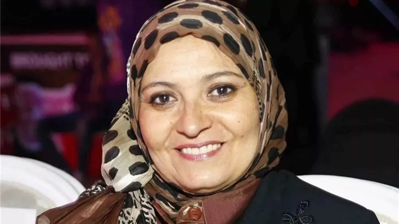 حفل زفاف ابنة هبة قطب يشعل السوشيال ميديا.. والأم ترد: بنتي 