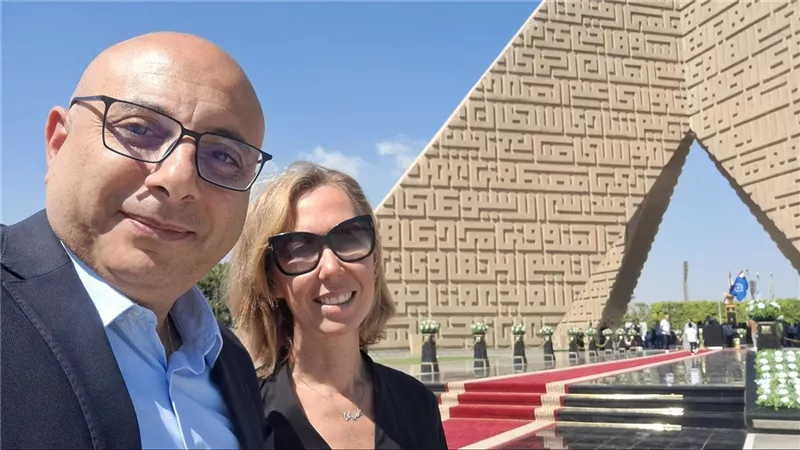 صور .. حفيدة الرئيس السادات وزوجها يحتفلا بذكرى حرب أكتوبر