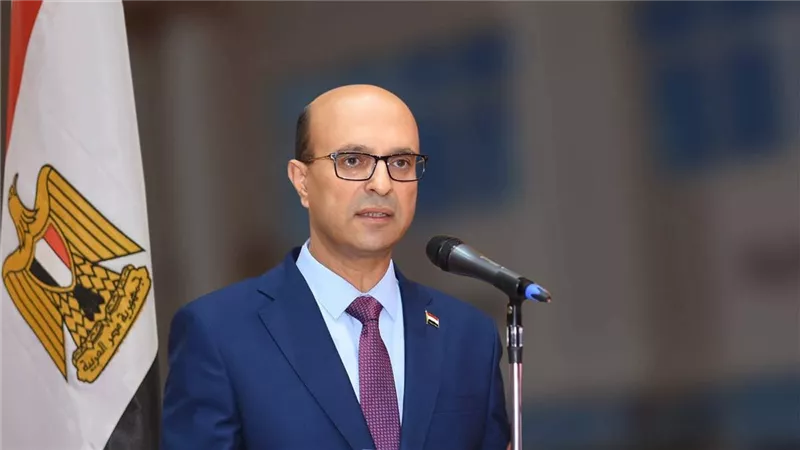 نجاح جراحة معقدة في جامعة أسيوط: إعادة توصيل يد بعد بترها بالكامل