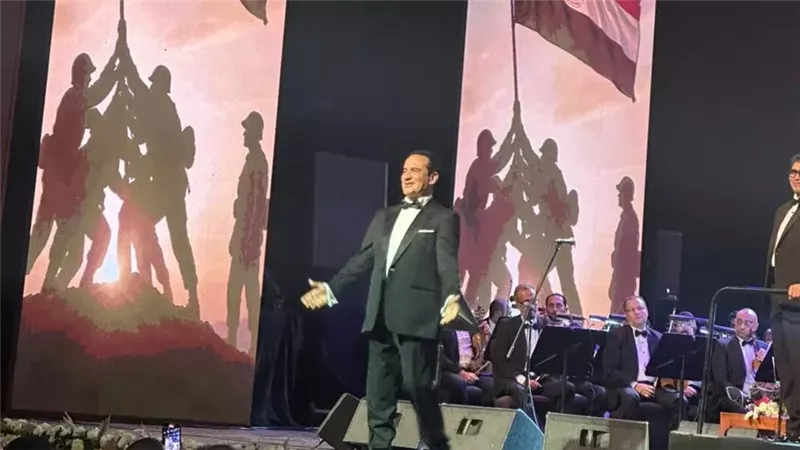 محمد ثروت يرحب بتقديم ديو غنائي مع مطربي الراب مثل ويجز وتوليت