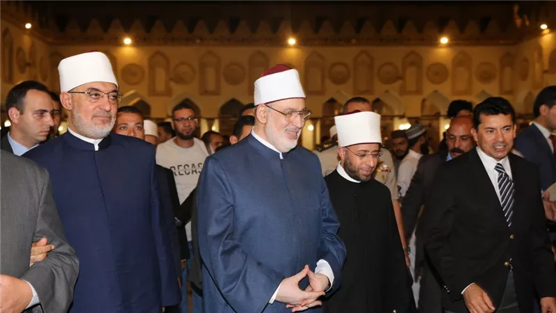 الوكيل والمفتي ووزيرا الأوقاف والرياضة يشاركون باحتفال الجامع الأزهر 