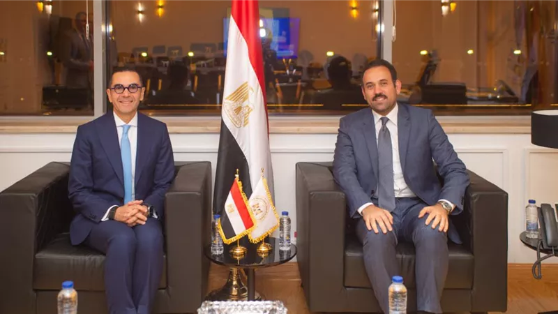 وزير الاستثمار والتجارة الخارجية يبحث مع الرئيس التنفيذي لجهاز مستقبل مصر