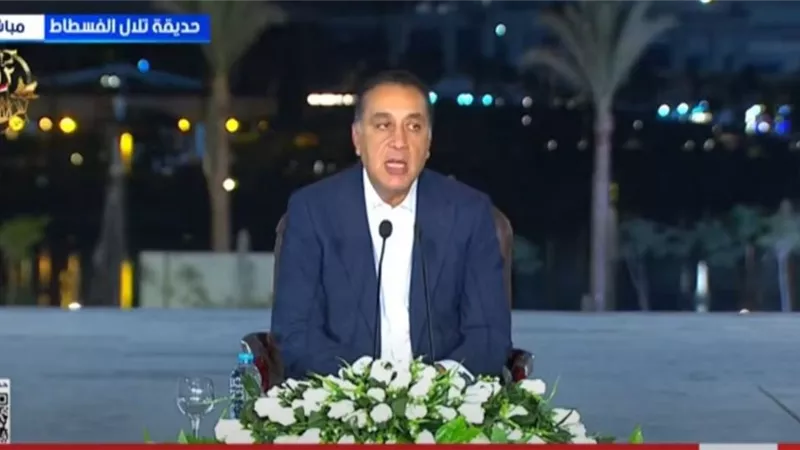 مدبولي: تطوير المناهج التعليمية عملية مستمرة تواكب التقدم التكنولوجي
