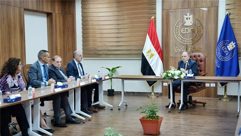 هيئة الدواء تستقبل وفداً لبنانياً للاطلاع على التجربة المصرية في صناعة الدواء