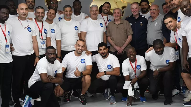 بحضور رئيس الدولي لليد.. استمرار الدورة التدريبية للمدربين الأفارقة 