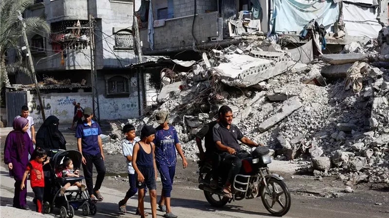 مستشار الرئيس الفلسطيني: أهالي غزة لا يريدون سوى وقف الحرب وحقن الدماء