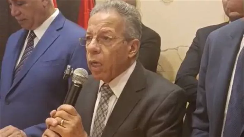 لابد من كفالة حق المواطن.. نقيب الأطباء يعلن تضامنه مع نقابة المحاميين