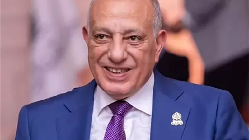 كمال الدالى يستخرج صحيفة الحالة الجنائية من قسم الدقى للترشح لمجلس النواب