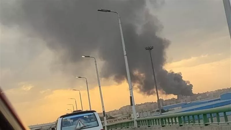 إجراءات طارئة: قطع الكهرباء والغاز في منطقة الحرفيين لمكافحة الحريق 