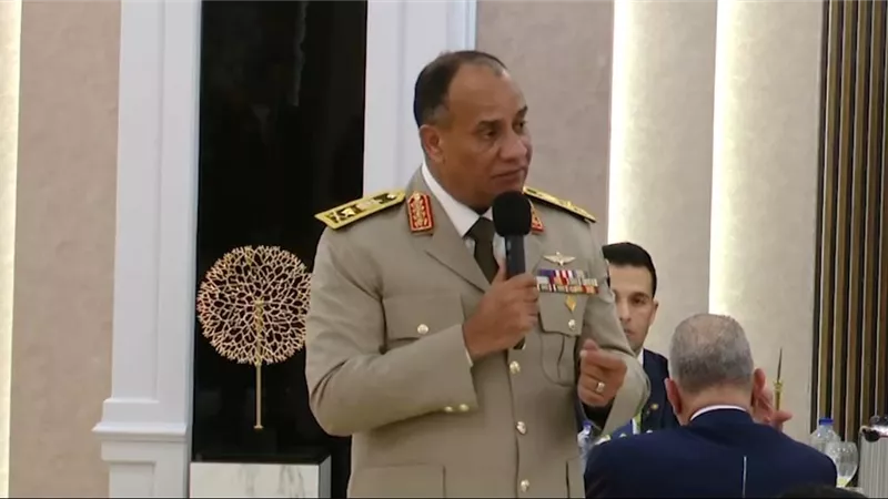أشرف زاهر: الأكاديمية العسكرية تفتح أبوابها لتأهيل موظفي الدولة مدنيًا
