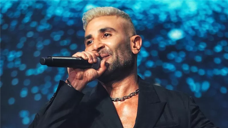 اللي مش عايز يجي ميجيش.. أحمد سعد يروج لحفله في ألمانيا 