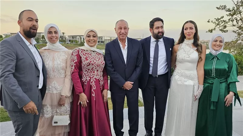 بحضور الخطيب ودعاء عامر وسهير جودة.. خيري رمضان يحتقل بعقد قران نجله |صور