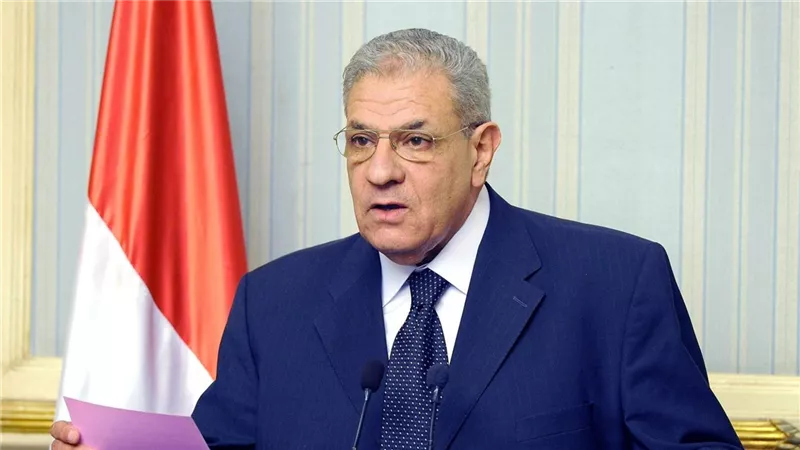 وفاة شقيقة رئيس وزراء مصر الأسبق