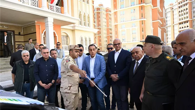خلال جولة مدبولي ..محافظ القليوبية: نسبة تغطية الصرف الصحي في المحافظة 100%
