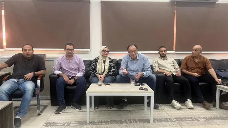 أكلت علقت موت.. الاعتداء على طبيب داخل مستشفي سوهاج العام 