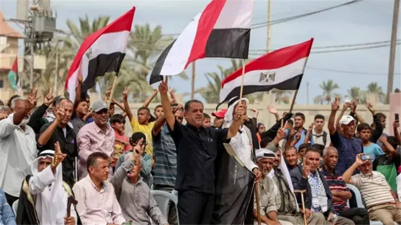 عودة آلاف الفلسطينيين شمال غزة في مشهد مؤثر بفضل الجهود المصرية المباشرة