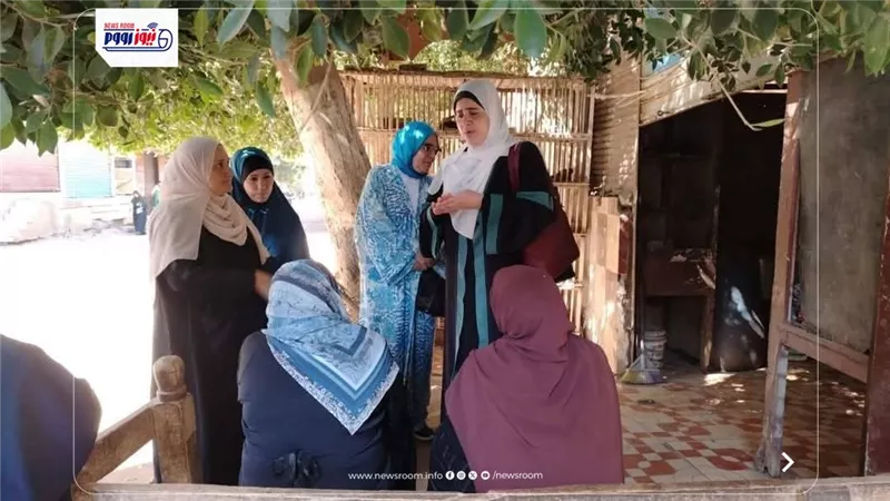 حملة طرق الأبواب في الفيوم.. تصحيح المفاهيم الخاطئة وتعزيز دور المرأة