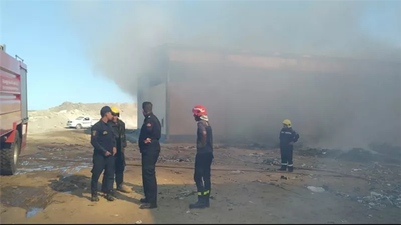 نشوب حريق في 3 مخازن للاقمشة بمنطقة أرض الشادوف بزهور بورسعيد