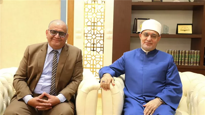 مفتي الجمهورية يستقبل نائب رئيس أكاديمية البحث العلمي والتكنولوجيا 